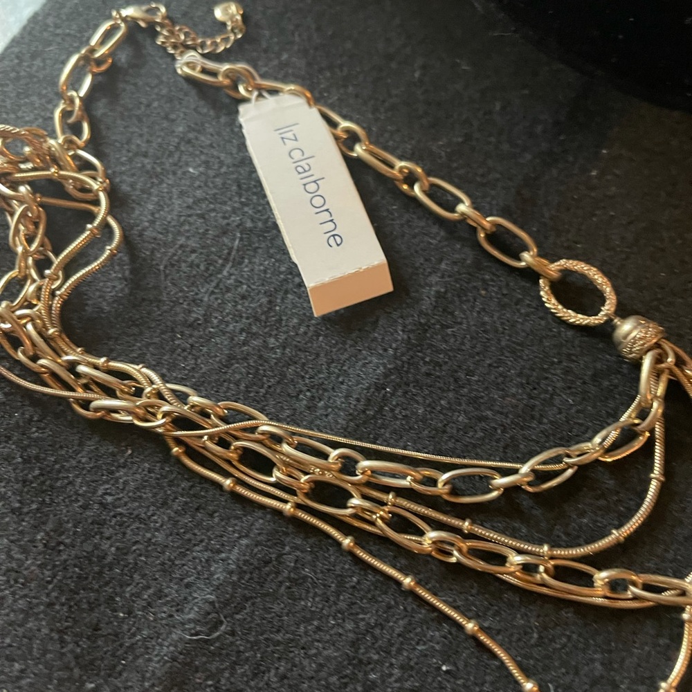 Liz Claiborne Vintage New Gold Tone layer Chain - Picture 4 of 6